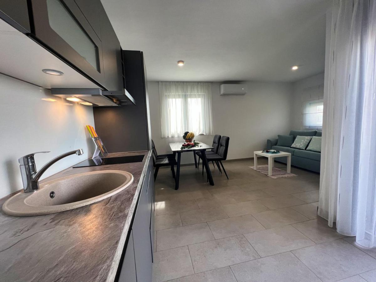 Apartments Dream House Zaton Zaton  Exterior foto